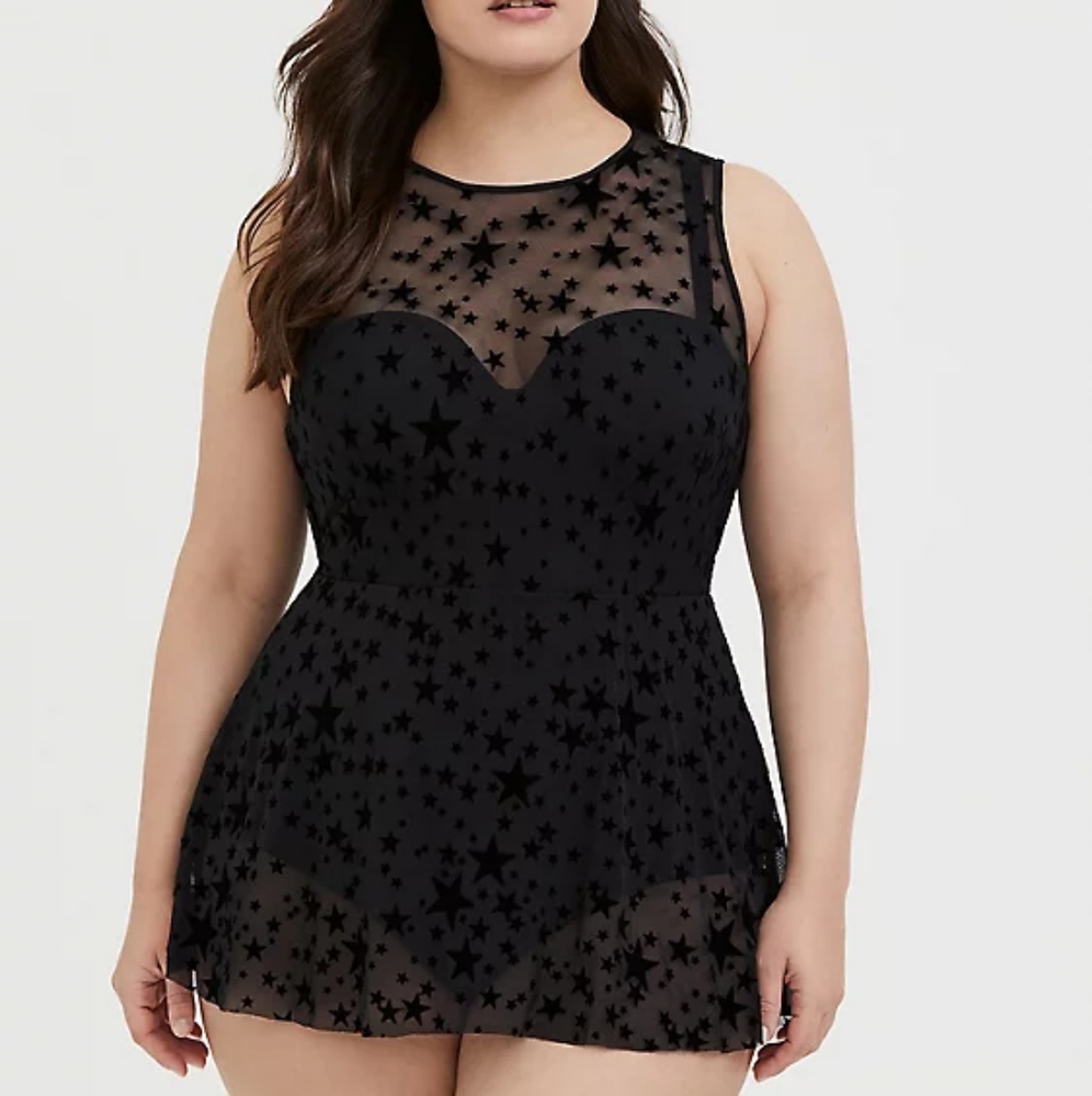 🌺NWT Torrid star skater swim dress D/DD 1X & 2X